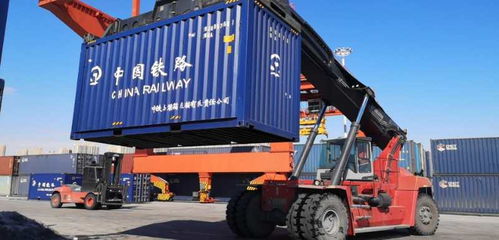 哈铁推出敞顶箱货运新产品，精准助力企业复工复产